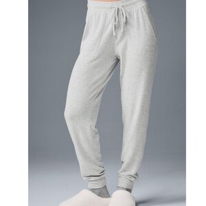 Alo Grey Soho sweatpants